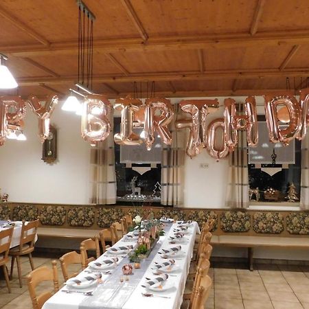 Gasthof Gruener Baum Oberlangfurth エクステリア 写真