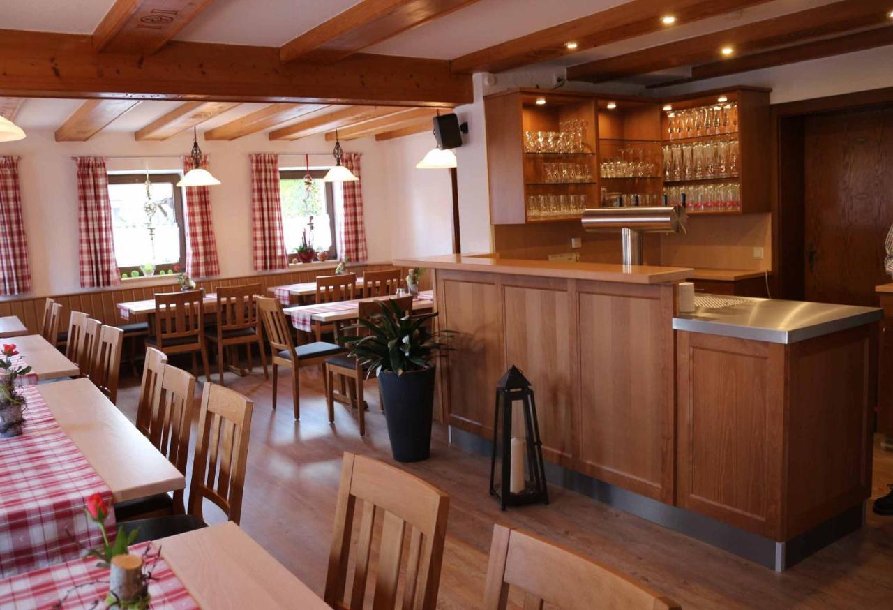 Gasthof Gruener Baum Oberlangfurth エクステリア 写真
